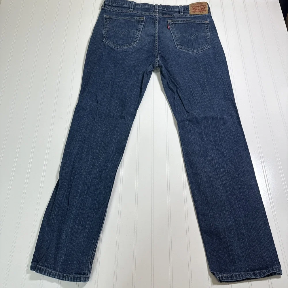 Levi's 541 Straight Leg Men's Jeans,‎ 38 x 34 (really 32L) Medium Wash Blue